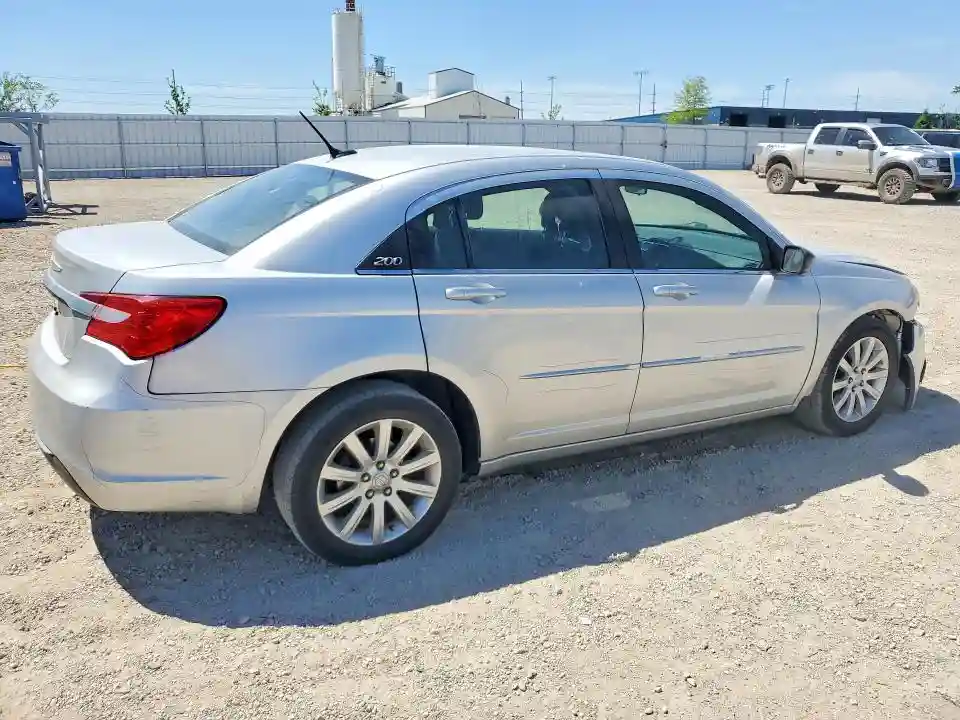 1C3CCBBB4CN240680 2012 CHRYSLER 200-2