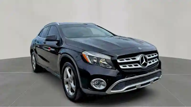 WDCTG4EB6KU007843 2019 MERCEDES-BENZ GLA-CLASS-0