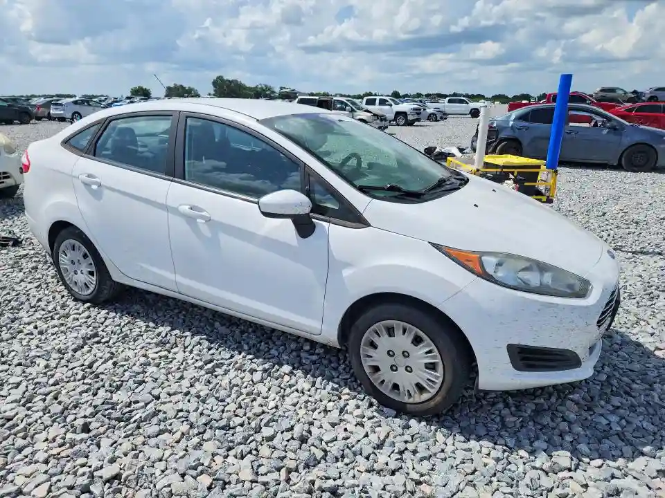 3FADP4AJ6JM111538 2018 FORD FIESTA-3