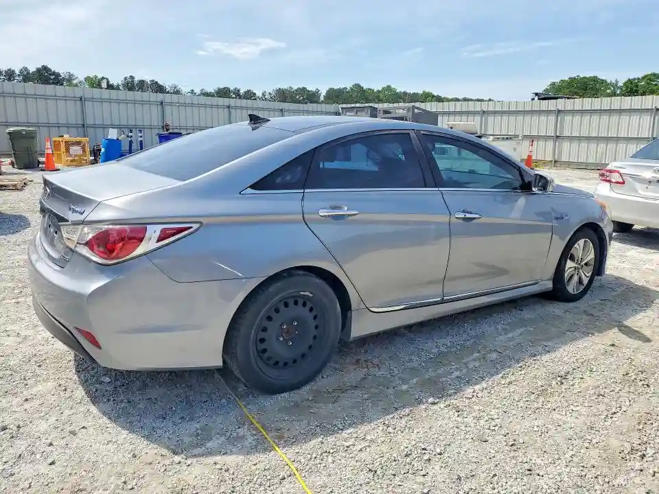 KMHEC4A41FA128008 2015 HYUNDAI SONATA-2