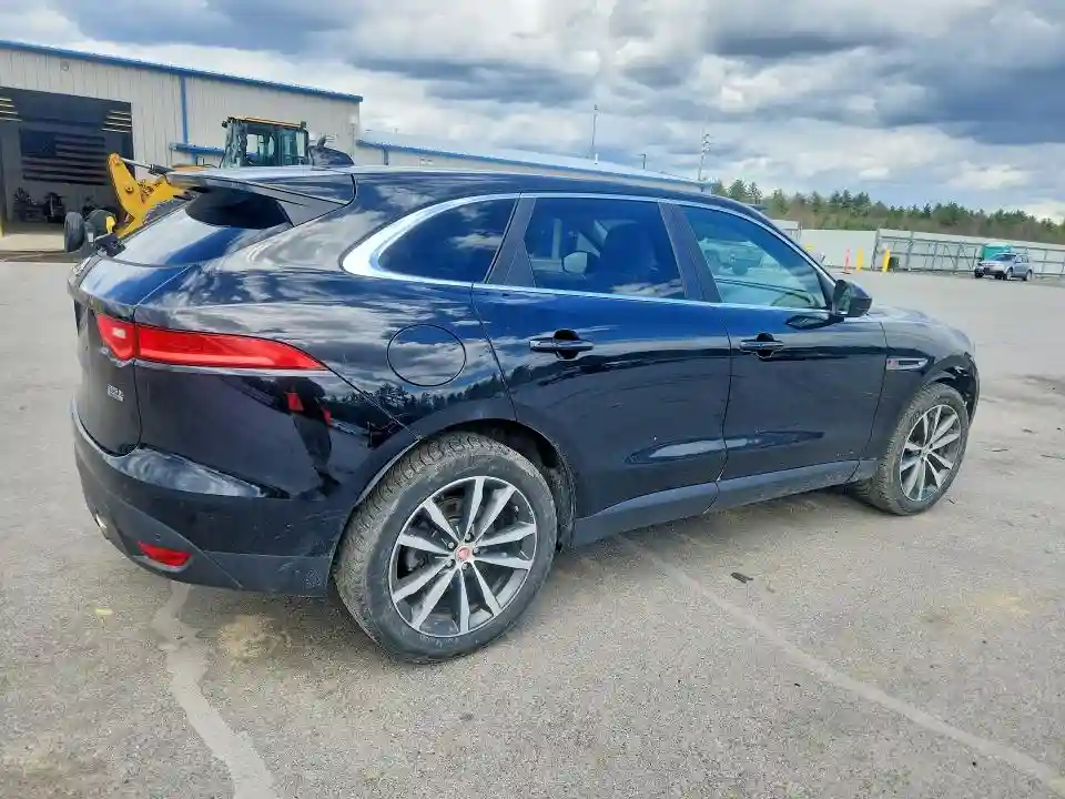 SADCK2BV8HA090942 2017 JAGUAR F-PACE-2