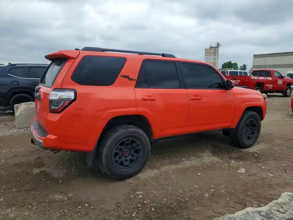 JTERU5JR4R6271431 2024 TOYOTA 4RUNNER-2