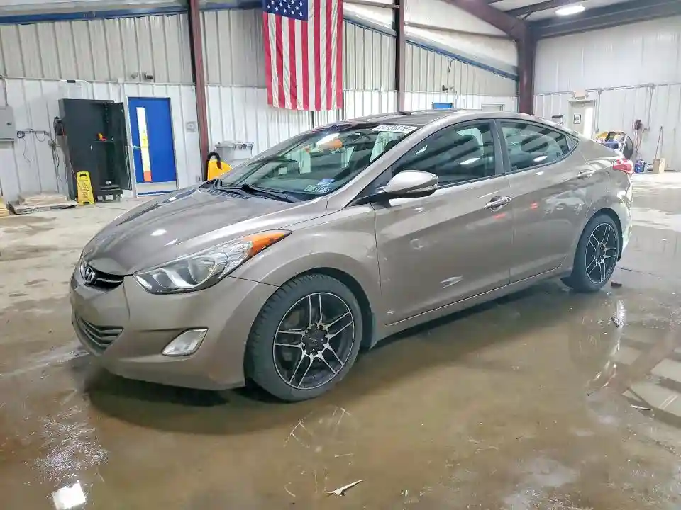 5NPDH4AE6DH391983 2013 HYUNDAI ELANTRA-0