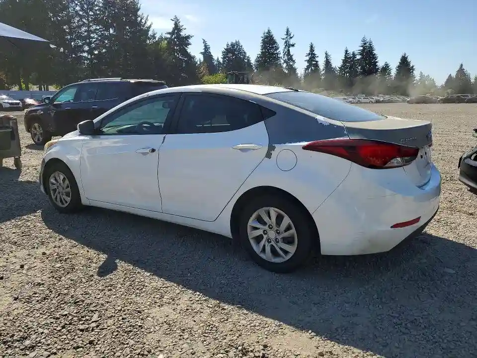 5NPDH4AE0GH776427 2016 HYUNDAI ELANTRA-1