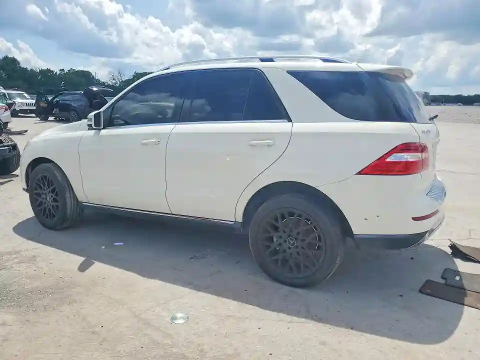 4JGDA2EB9DA159969 2013 MERCEDES-BENZ M-CLASS-1