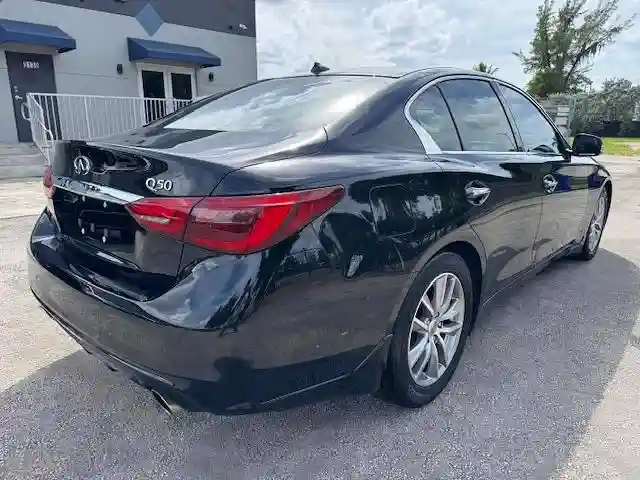 JN1EV7AP1MM701174 2021 INFINITI Q50-2