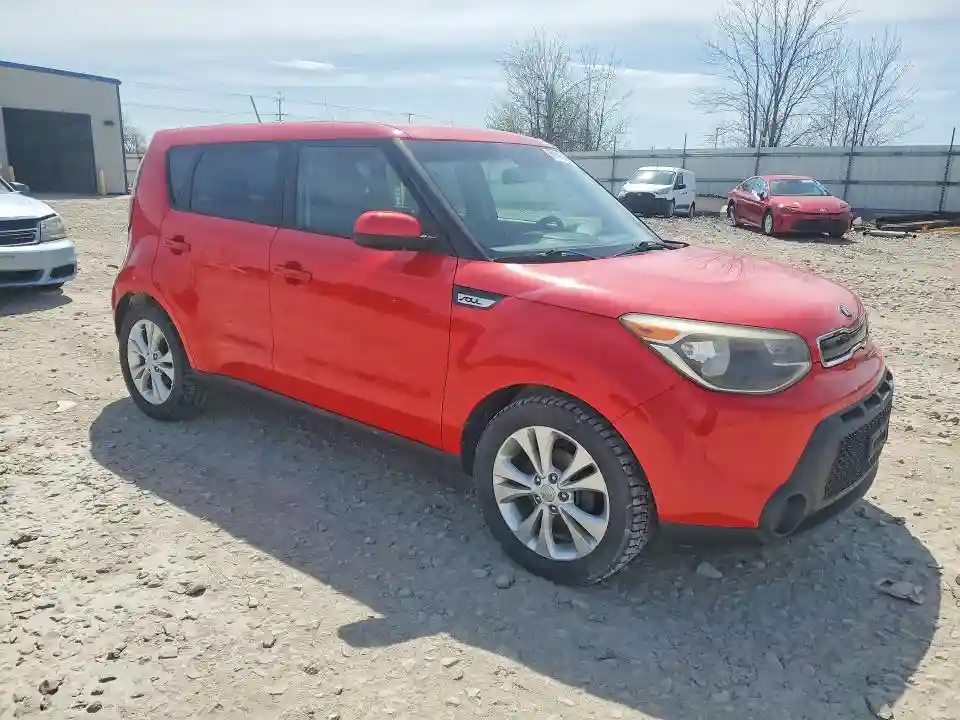 KNDJP3A52F7748521 2015 KIA SOUL-3