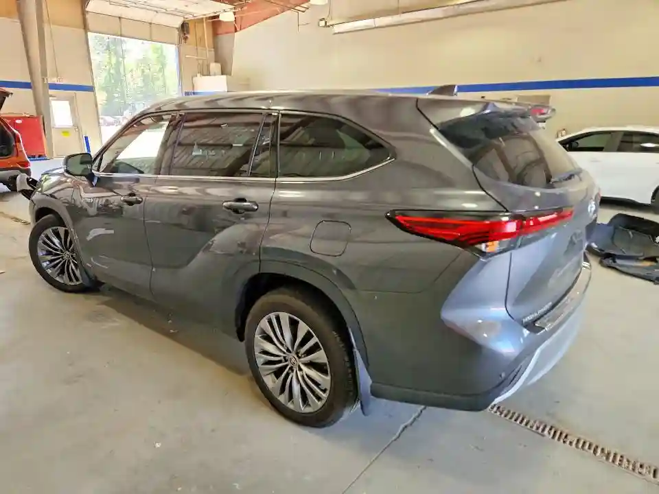 5TDEBRCHXMS017929 2021 TOYOTA HIGHLANDER-1
