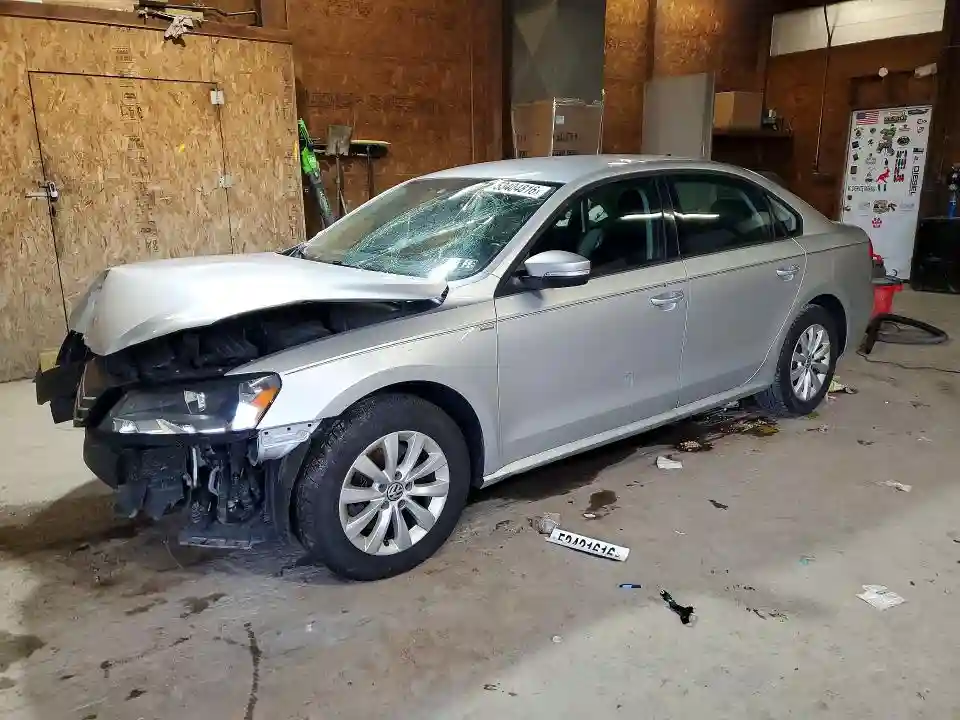 1VWAT7A33EC119208 2014 VOLKSWAGEN PASSAT-0
