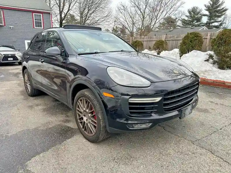 WP1AC2A20FLA80560 2015 PORSCHE CAYENNE-0