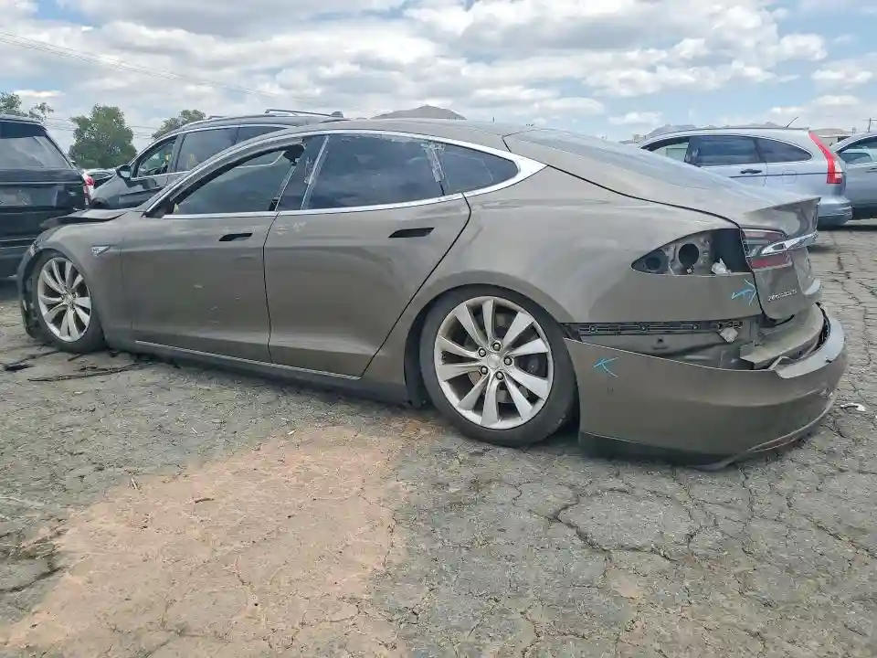 5YJSA1E20GF123881 2016 TESLA MODEL S-1