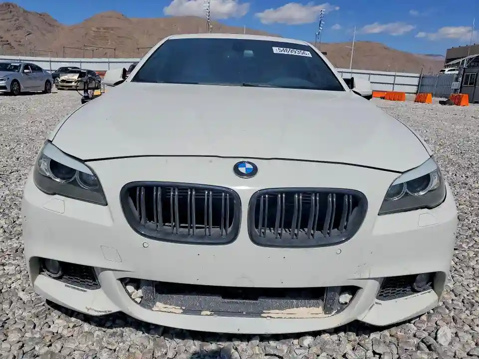 WBAFR9C57BC757679 2011 BMW 5 SERIES-4