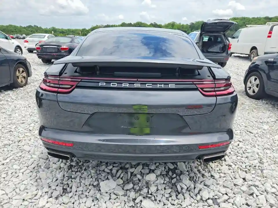 WP0AA2A72JL115885 2018 PORSCHE PANAMERA-5
