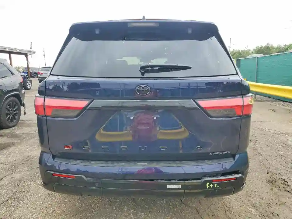7SVAAABA9TX076329 2026 TOYOTA SEQUOIA-5