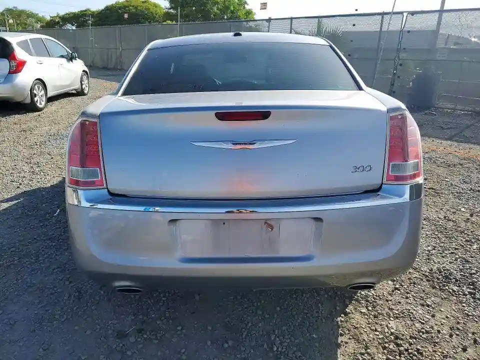 2C3CCAAG5EH263047 2014 CHRYSLER 300-5