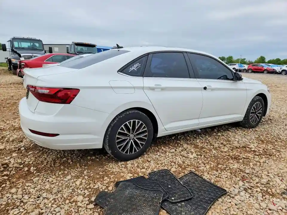 3VWC57BU5LM090042 2020 VOLKSWAGEN JETTA-2