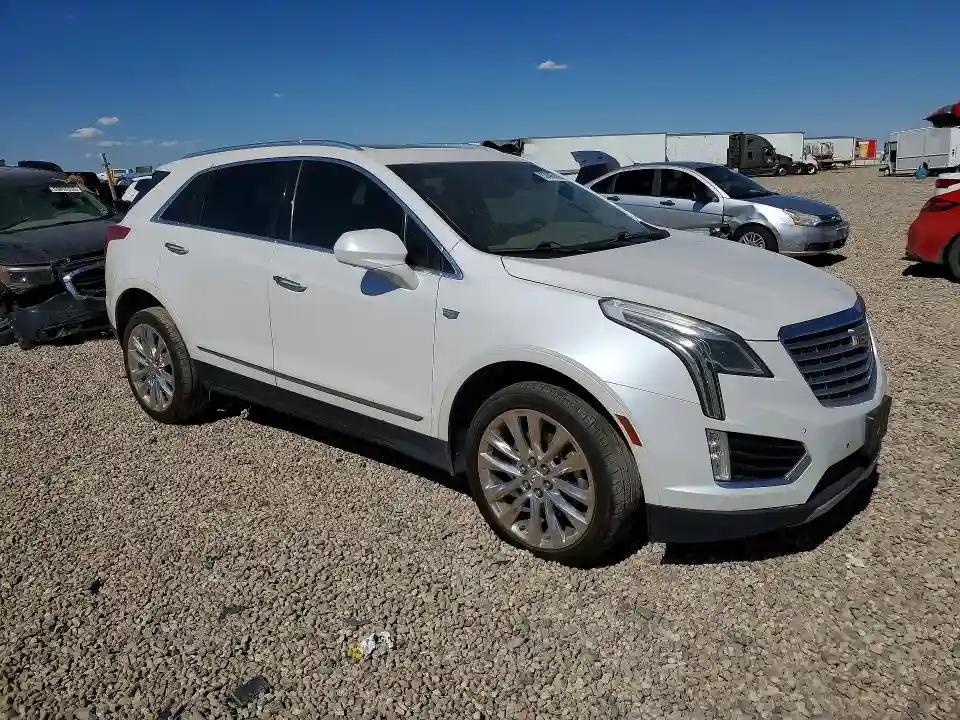 1GYKNFRS3HZ190413 2017 CADILLAC XT5-3