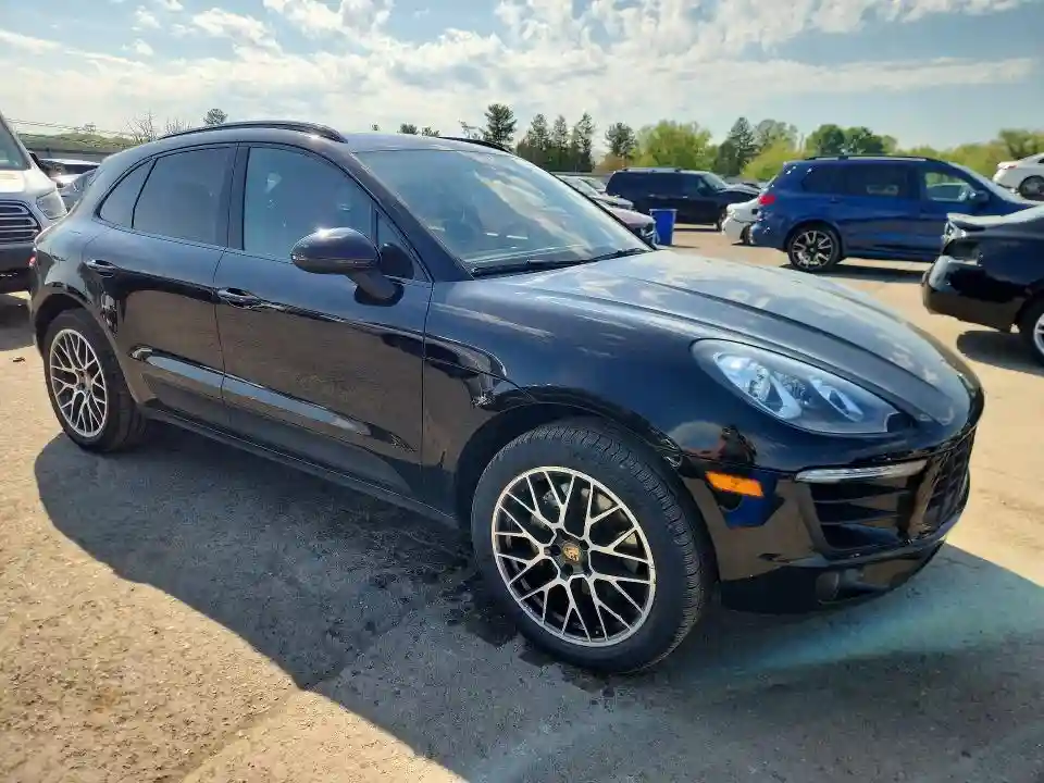 WP1AB2A59HLB13622 2017 PORSCHE MACAN-3