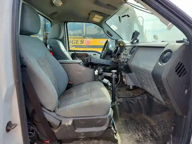 1FDUF4GY0DEB00445 2013 FORD F450-4