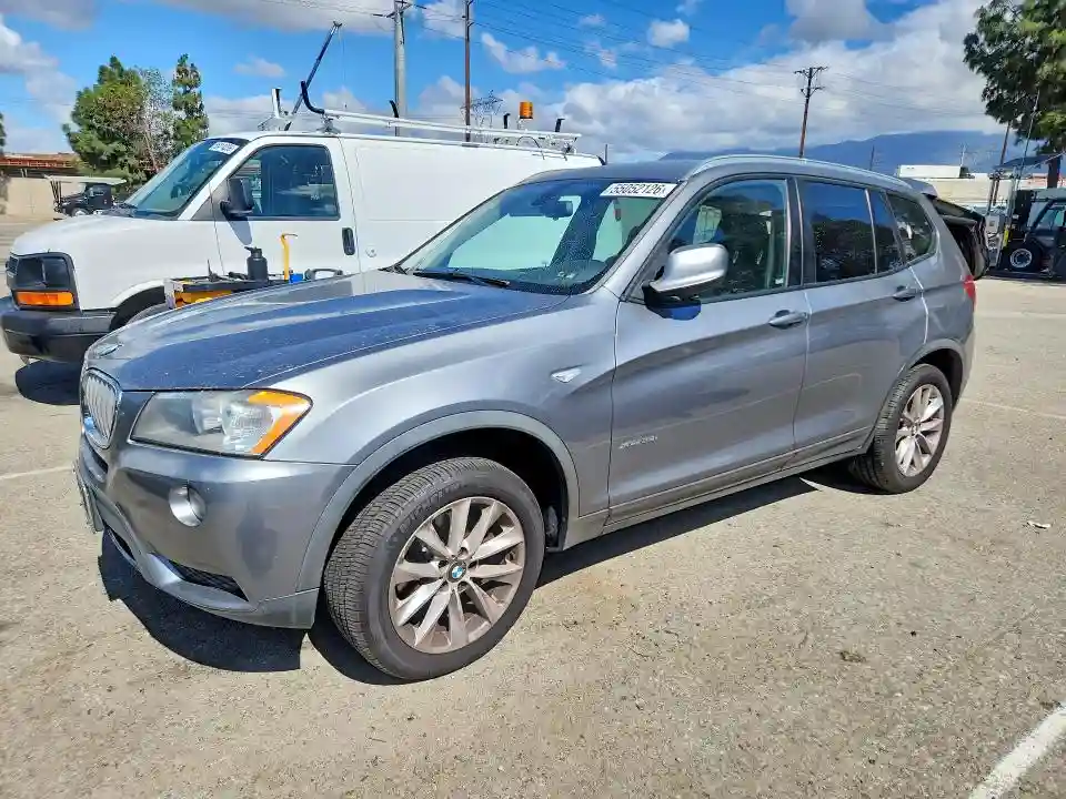 5UXWX9C53D0A24026 2013 BMW X3-0
