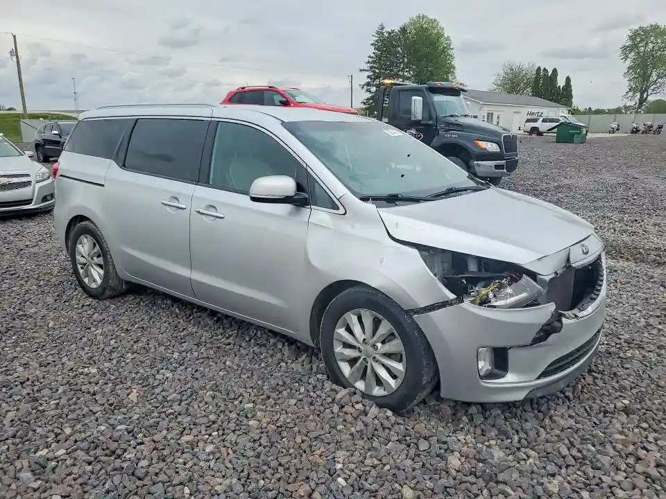 KNDMC5C1XG6136962 2016 KIA SEDONA-3
