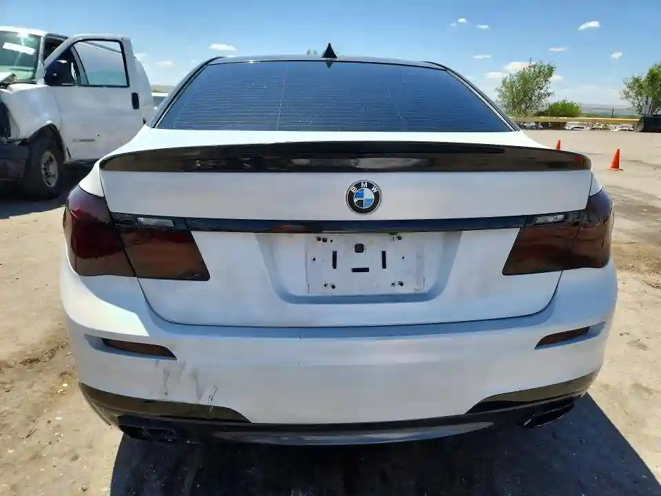 WBAYA6C54DD143622 2013 BMW 7 SERIES-5