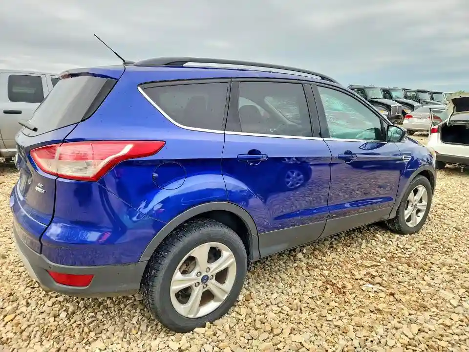 1FMCU9G91FUC14678 2015 FORD ESCAPE-2