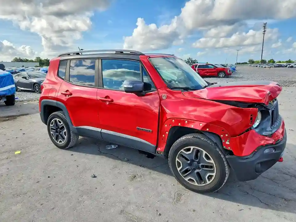 ZACCJBCT9FPB47254 2015 JEEP RENEGADE-3
