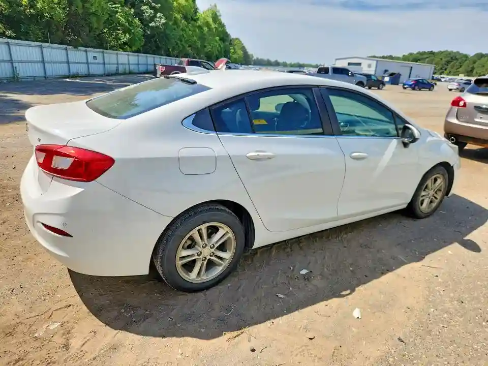 1G1BE5SMXH7138731 2017 CHEVROLET CRUZE-2