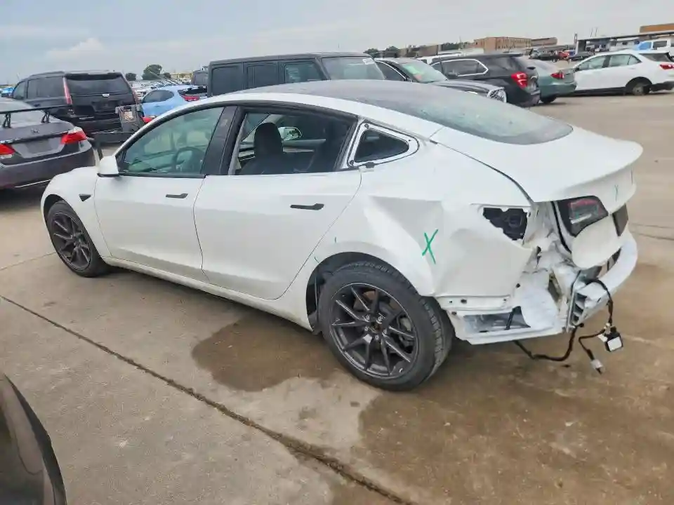 5YJ3E1EA2PF454137 2023 TESLA MODEL 3-1
