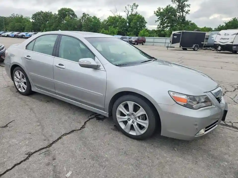 JH4KB2F62AC000557 2010 ACURA RL-3