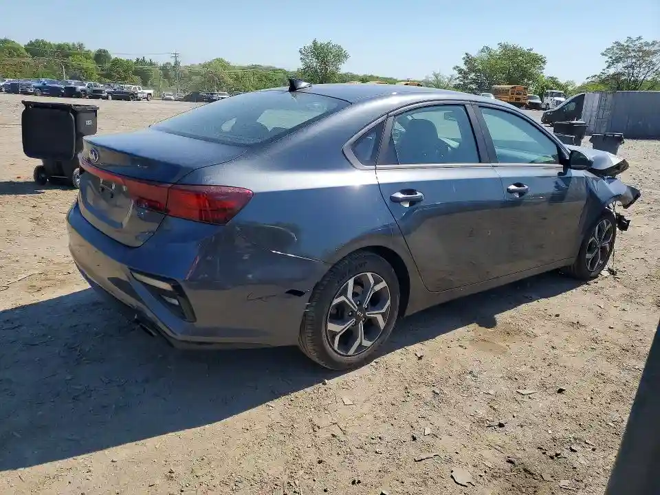 3KPF24AD1KE022158 2019 KIA FORTE-2