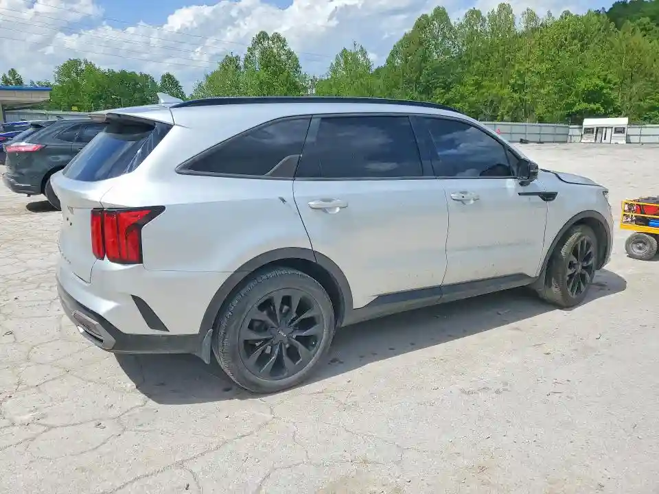 5XYRK4LFXNG086492 2022 KIA SORENTO-2