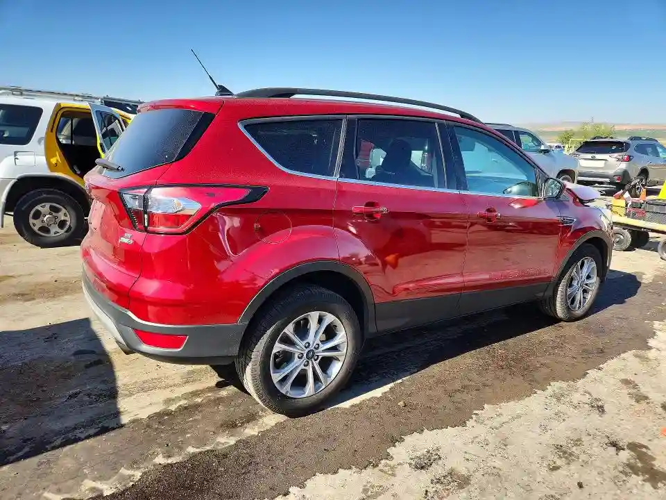 1FMCU9GD2JUB73202 2018 FORD ESCAPE-2
