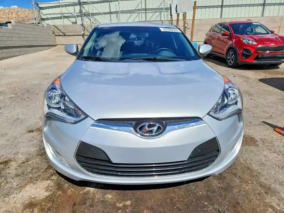 KMHTC6ADXHU308169 2017 HYUNDAI VELOSTER-4