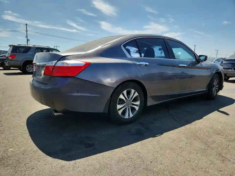 1HGCR2F36DA198066 2013 HONDA ACCORD-2