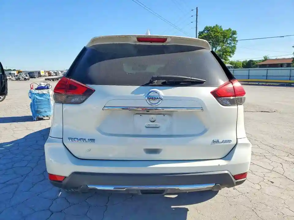 5N1AT2MVXHC771505 2017 NISSAN ROGUE-5