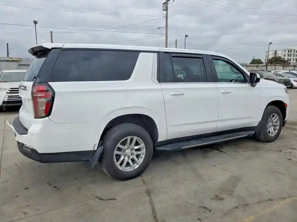 1GNSKCKD9PR212395 2023 CHEVROLET SUBURBAN-2