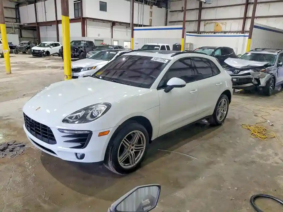 WP1AB2A56GLB45166 2016 PORSCHE MACAN-0