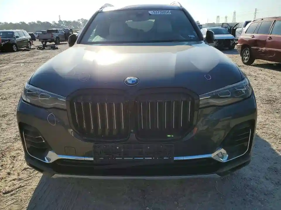 5UXCW2C06L9C27813 2020 BMW X7-4