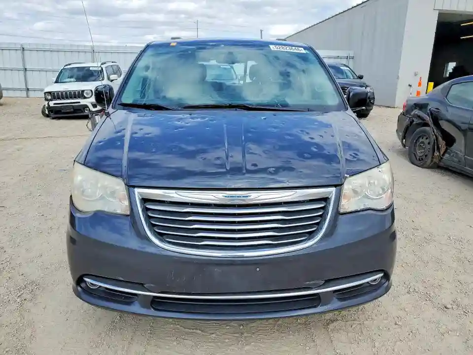 2C4RC1BG3ER381855 2014 CHRYSLER MINIVAN-4