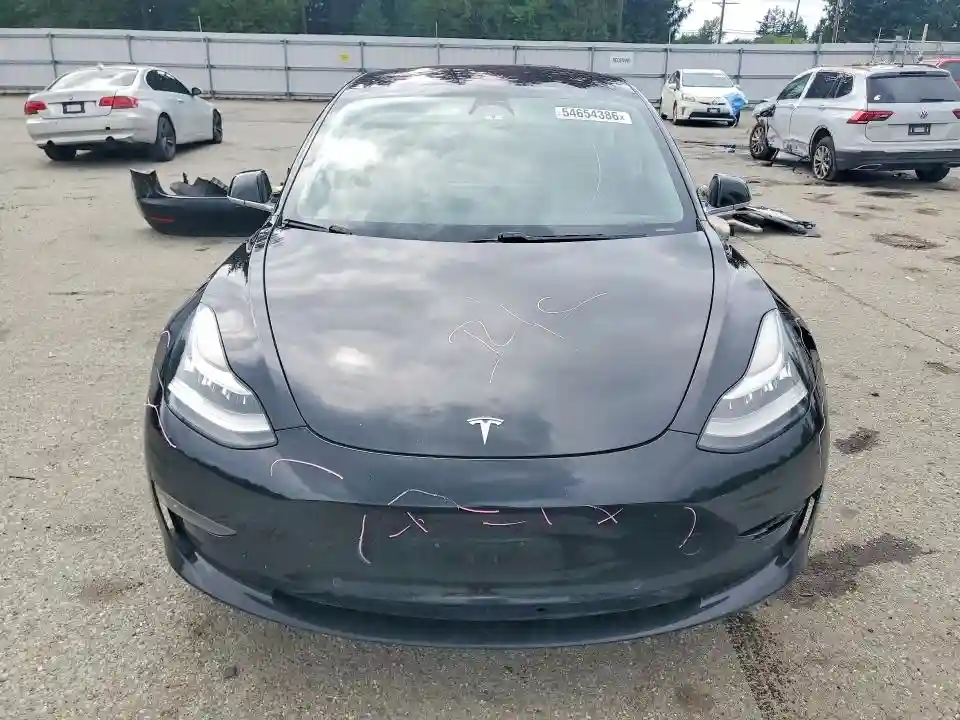 5YJ3E1EA9JF033801 2018 TESLA MODEL 3-4