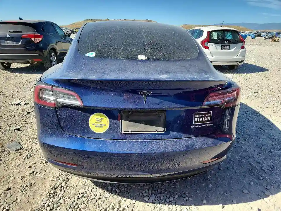 5YJ3E1EB0LF535317 2020 TESLA MODEL 3-5