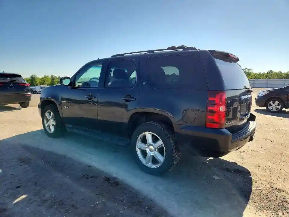 1GNSKBE02BR244892 2011 CHEVROLET TAHOE-1