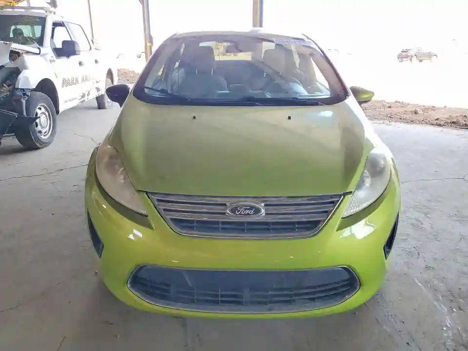 3FADP4BJ4BM203151 2011 FORD FIESTA-4