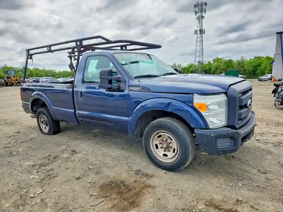 1FTBF2A6XGEA83181 2016 FORD F250-3