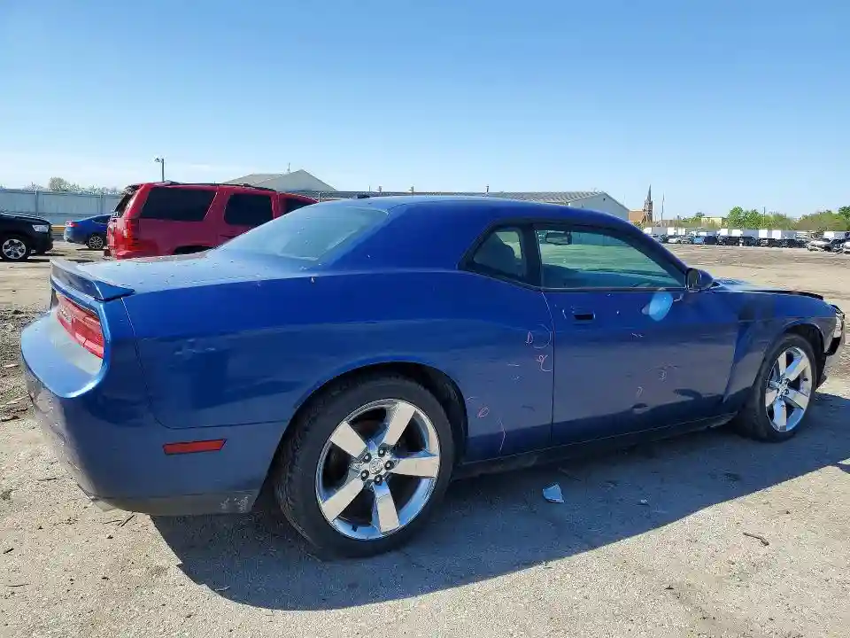 2B3CJ5DTXAH131124 2010 DODGE CHALLENGER-2