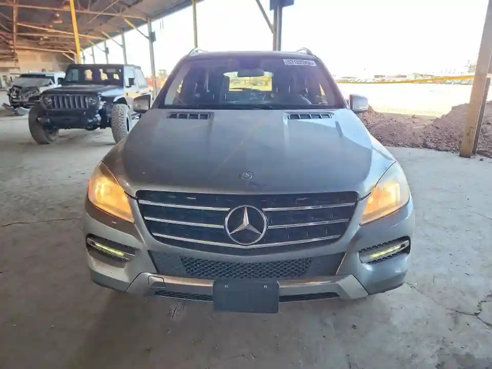 4JGDA5JBXFA475049 2015 MERCEDES-BENZ M-CLASS-4