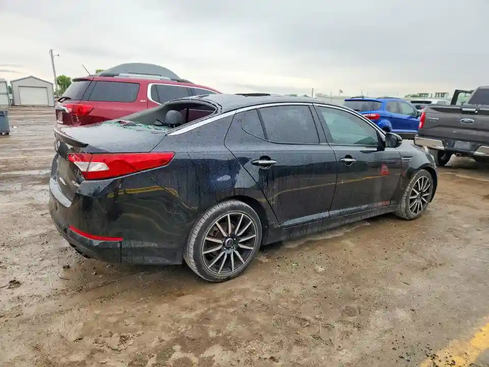 5XXGR4A67CG045387 2012 KIA OPTIMA-2