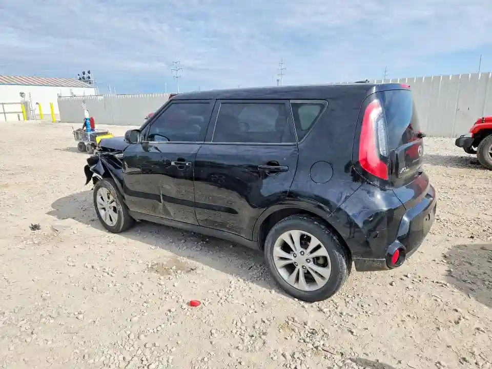 KNDJP3A52G7308722 2016 KIA SOUL-1